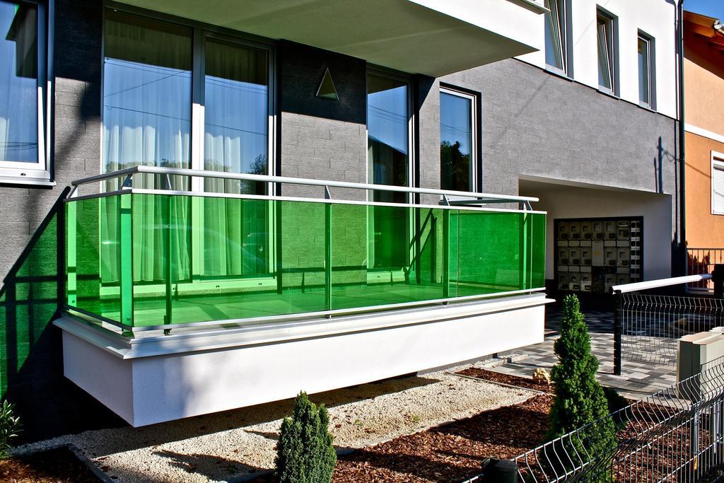 Olive Apartman Шарвар Экстерьер фото